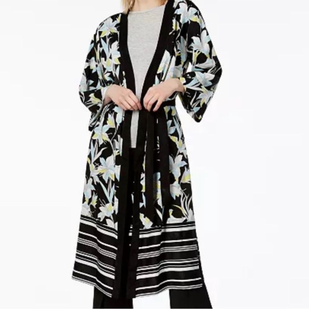 Bar III Kimono